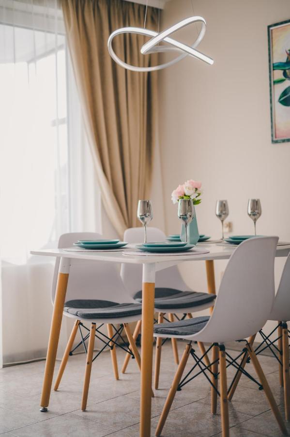 Unbeatable Location: New & Comfy Apartment Varna Eksteriør bilde